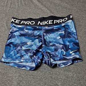 Nike pro womens shorts